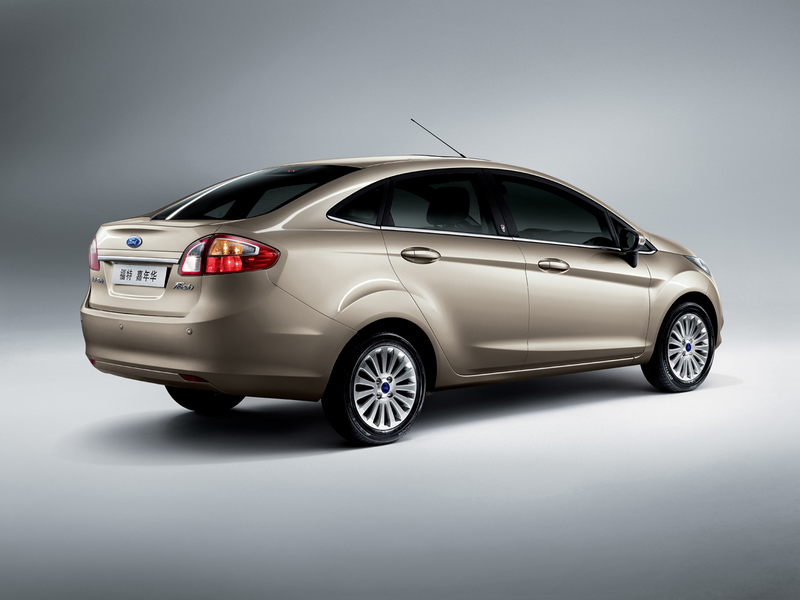Illustration for article titled Ford Fiesta Sedan, Revealed